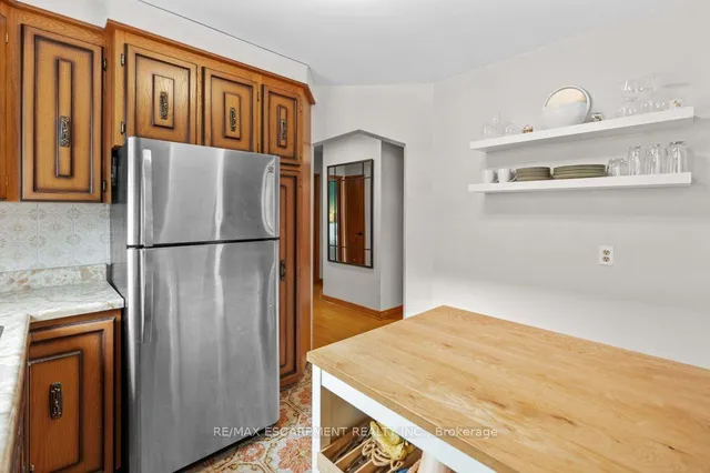 Additional property image - 42 Martin Rd