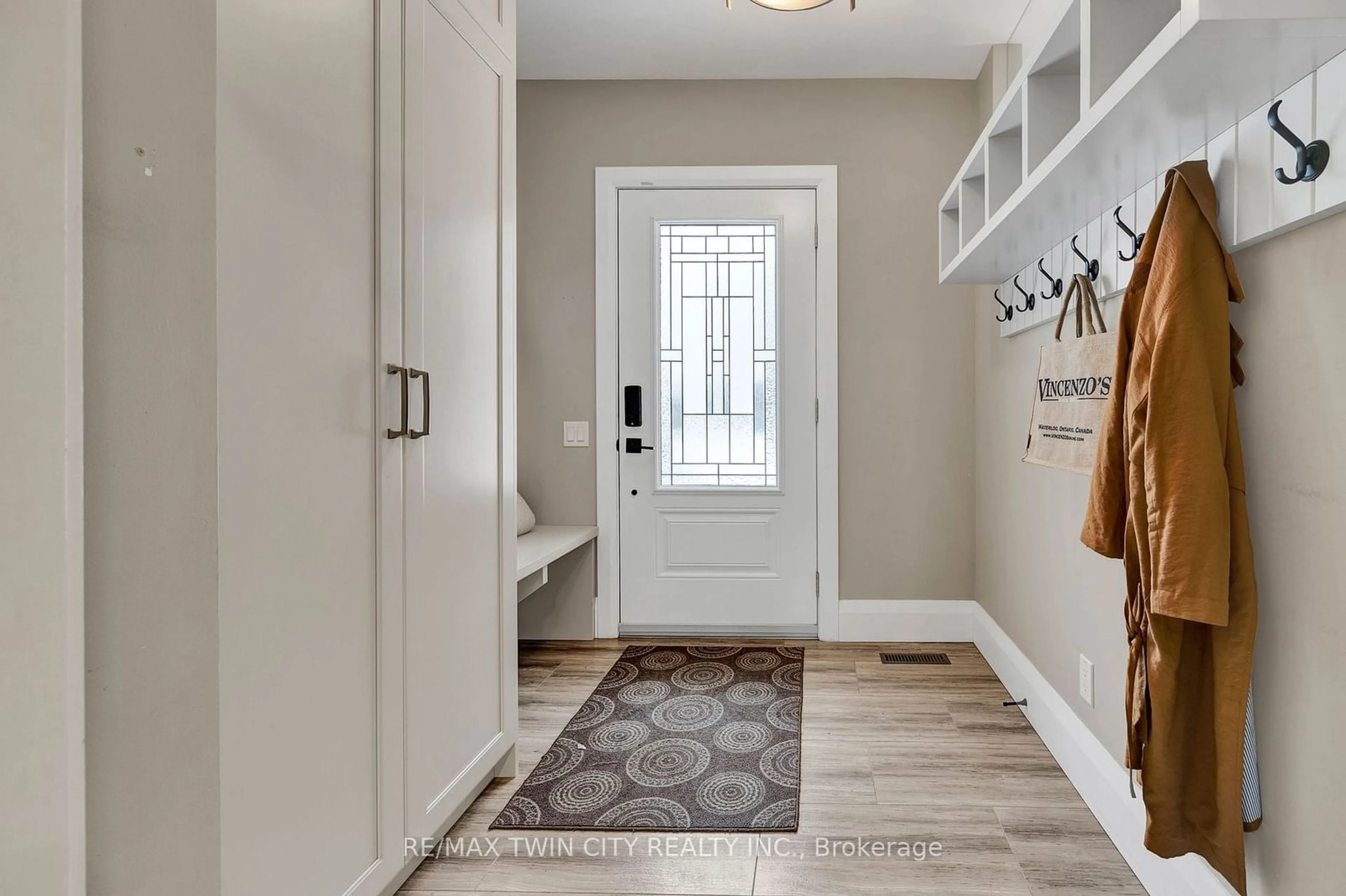 Indoor entryway for 80 Allen St, Waterloo Ontario N2L 1E4