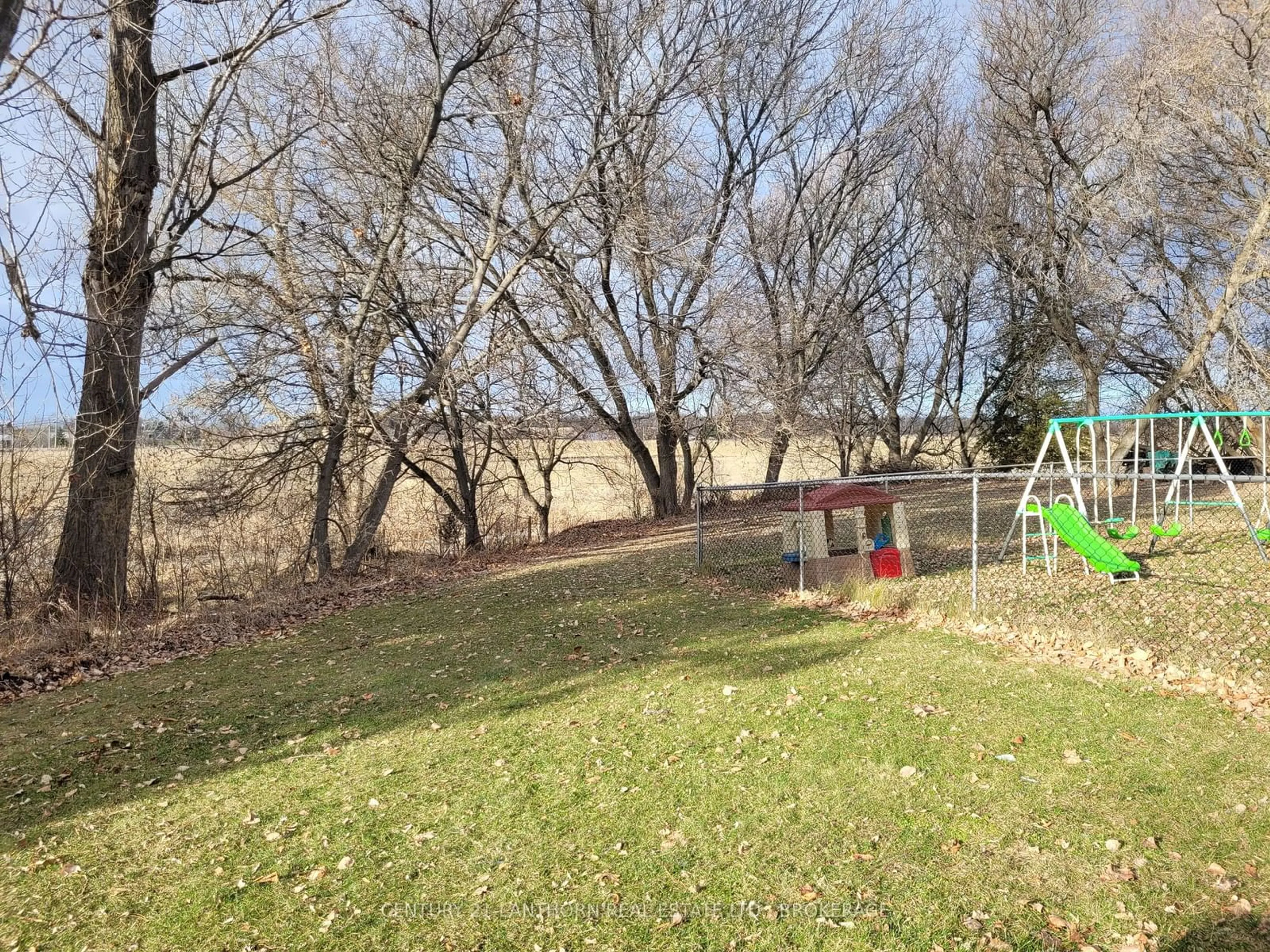 A pic from outside/outdoor area/front of a property/back of a property/a pic from drone, unknown for 3179 Big Creek St, Greater Napanee Ontario K7R 3K6