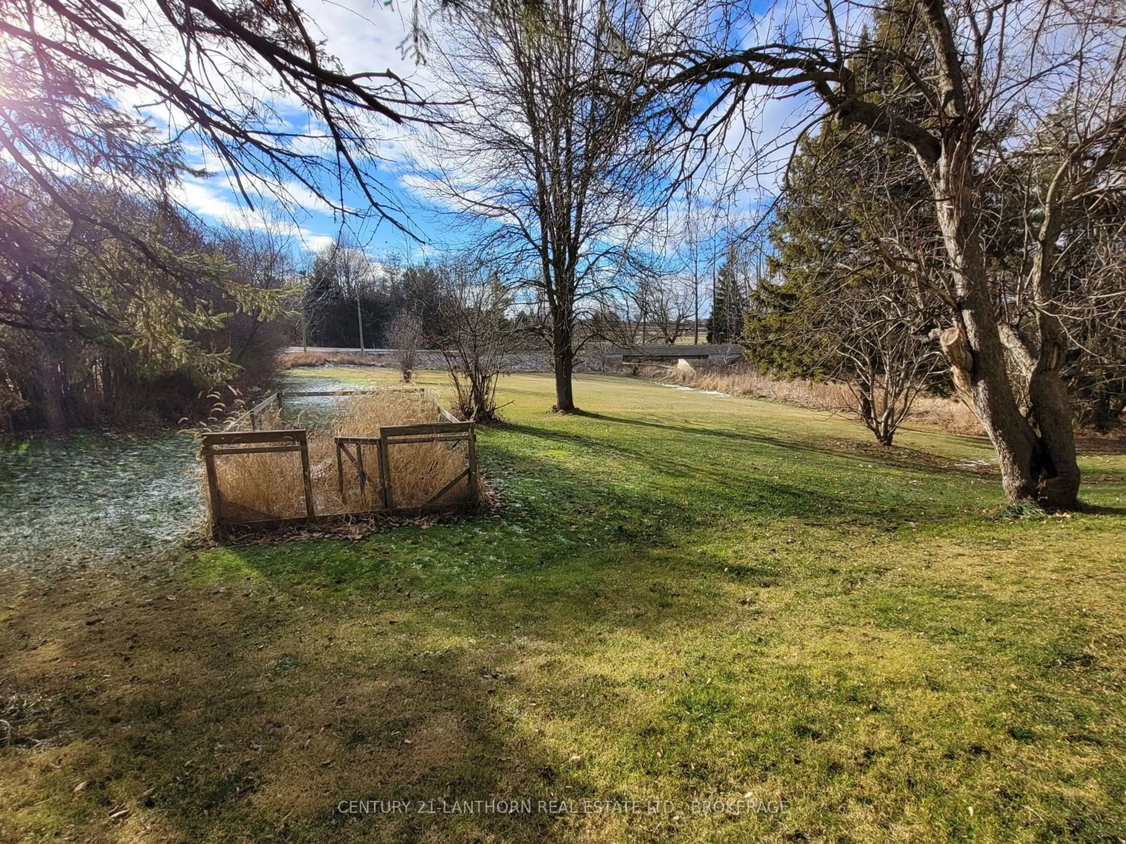 A pic from outside/outdoor area/front of a property/back of a property/a pic from drone, water/lake/river/ocean view for 3179 Big Creek St, Greater Napanee Ontario K7R 3K6