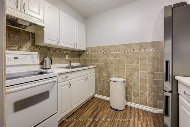 Additional property image - 64 Benton St Unit 1205