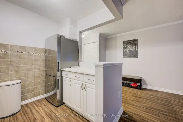 Additional property image - 64 Benton St Unit 1205