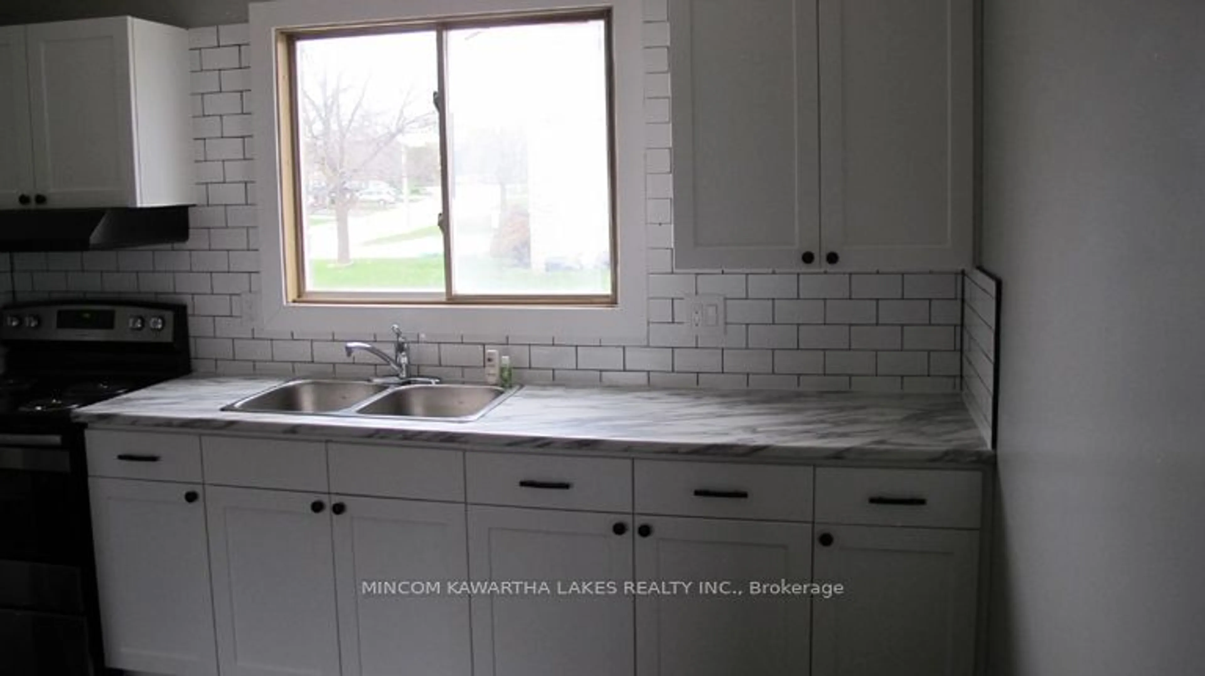 Standard kitchen, ceramic/tile floor for 530 Crystal Dr, Peterborough Ontario K9J 8G9