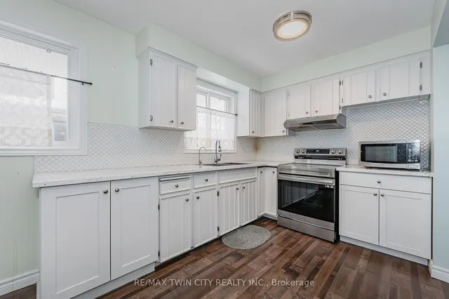 Additional property image - 16 Overlea Cres