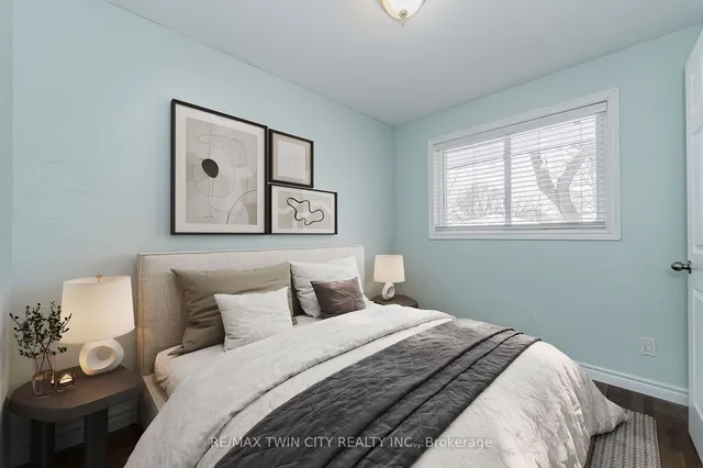Additional property image - 16 Overlea Cres
