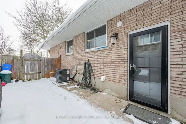 Additional property image - 16 Overlea Cres