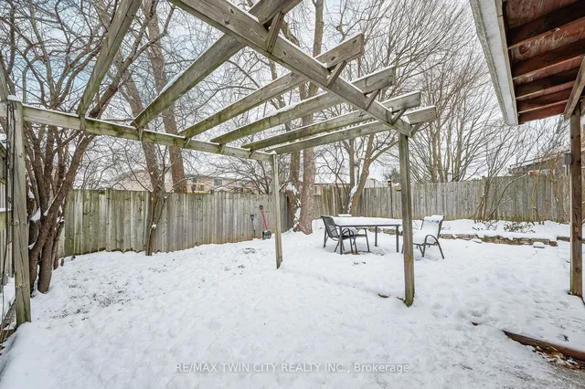 Additional property image - 16 Overlea Cres