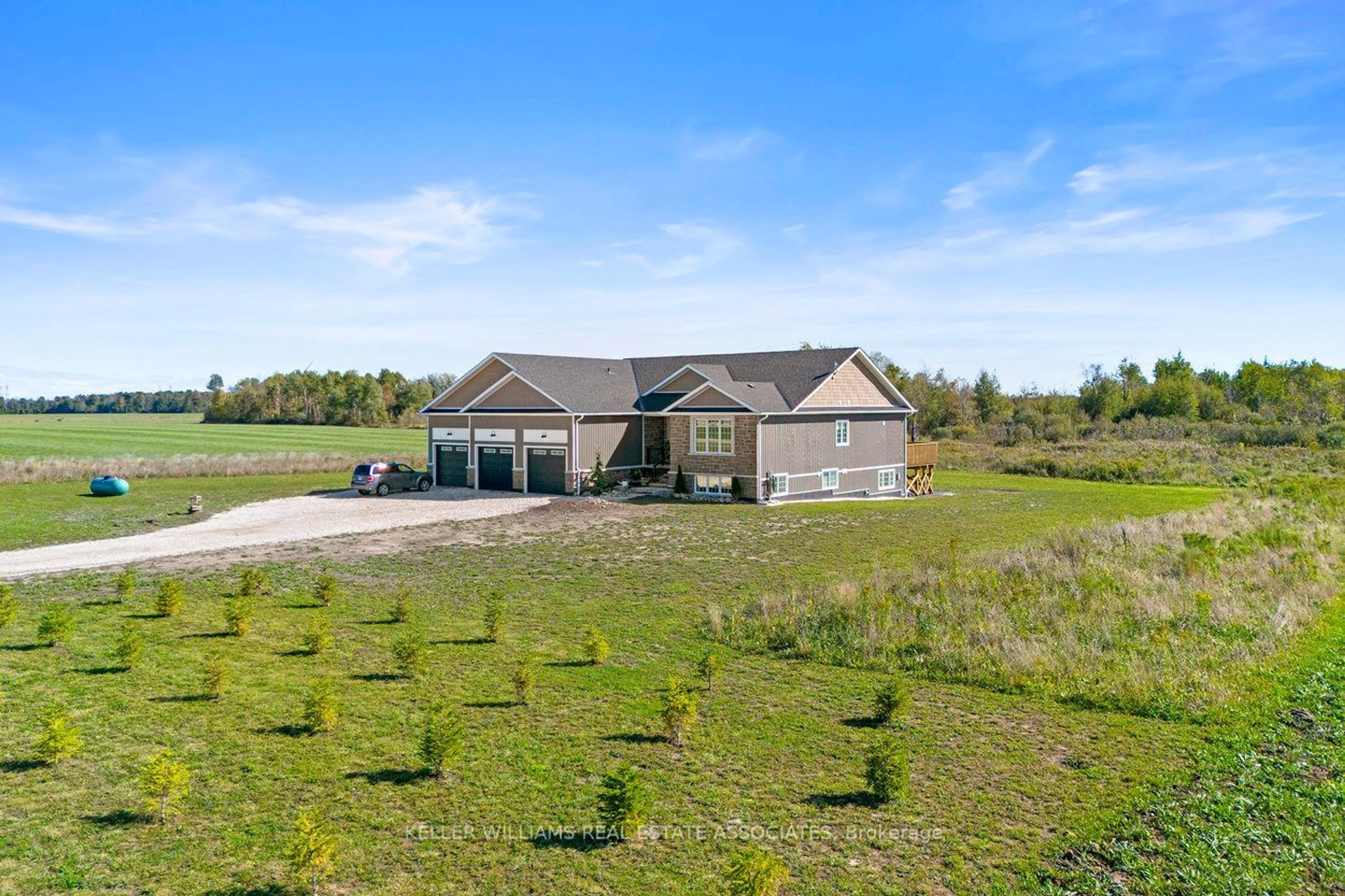 A pic from outside/outdoor area/front of a property/back of a property/a pic from drone, water/lake/river/ocean view for 321312 Concession Rd #6-7, East Luther Grand Valley Ontario L0N 1G0