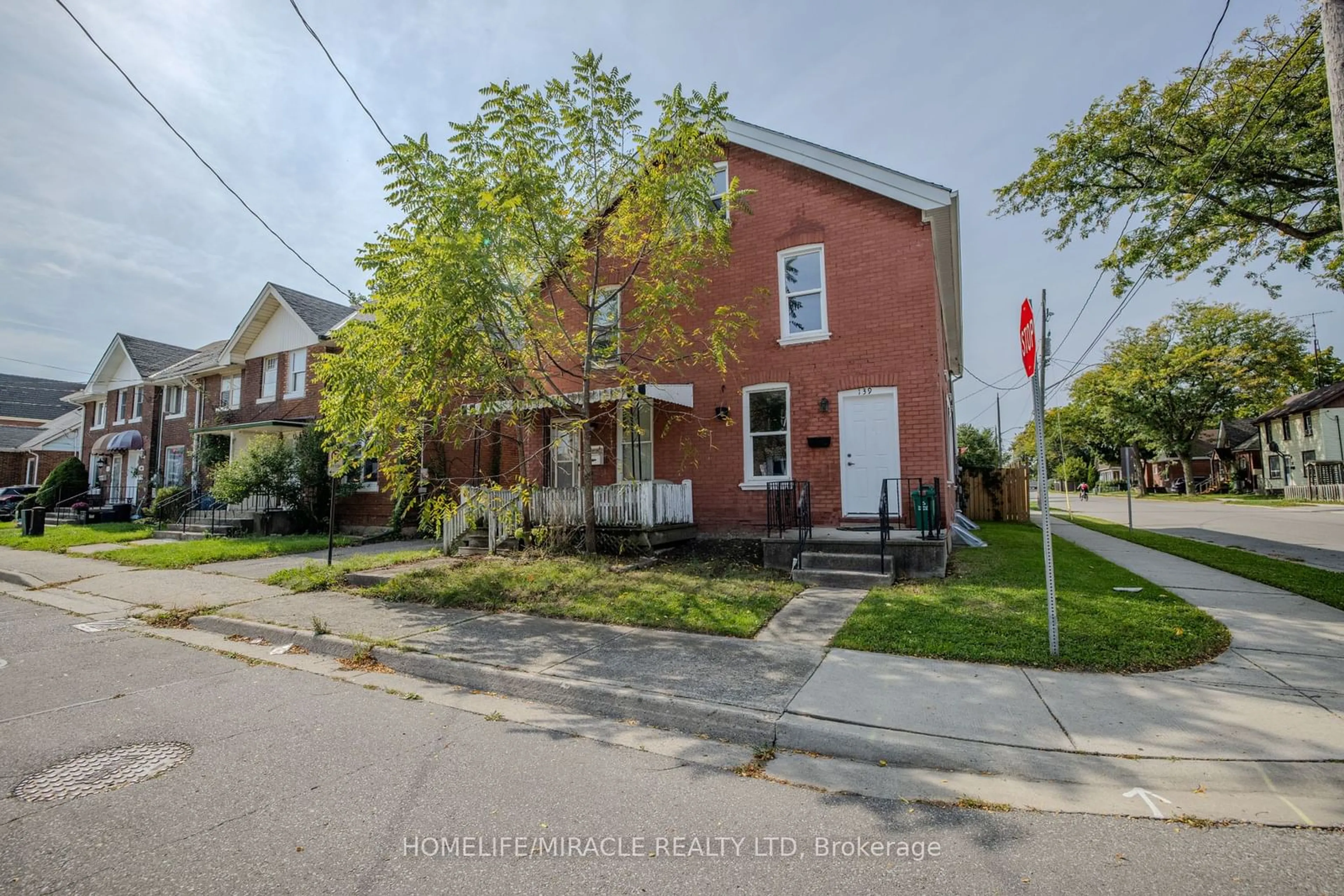 Home with brick exterior material, street for 139 Superior St, Brantford Ontario N3S 2L3