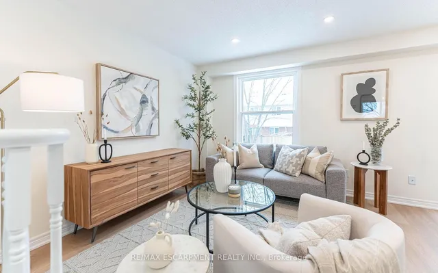 Additional property image - 29 Featherwood Cres