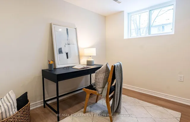 Additional property image - 29 Featherwood Cres