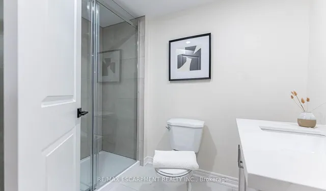 Additional property image - 29 Featherwood Cres