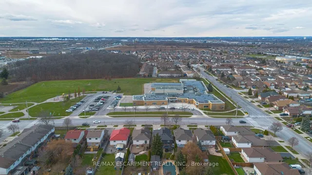 Additional property image - 29 Featherwood Cres