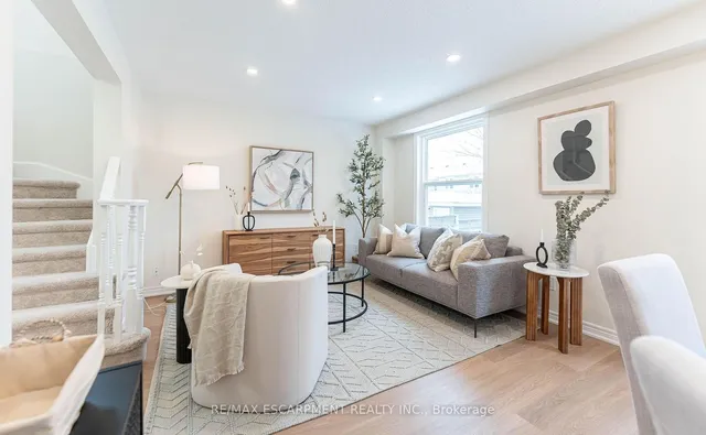 Additional property image - 29 Featherwood Cres