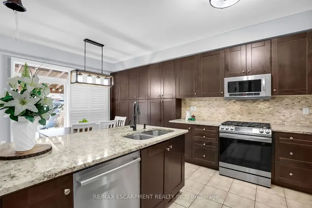 Additional property image - 63 Fowler Dr