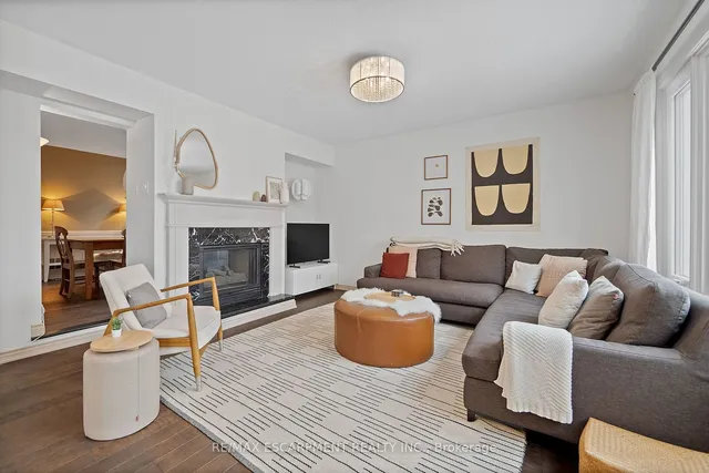 Additional property image - 45 STRATHROY Cres