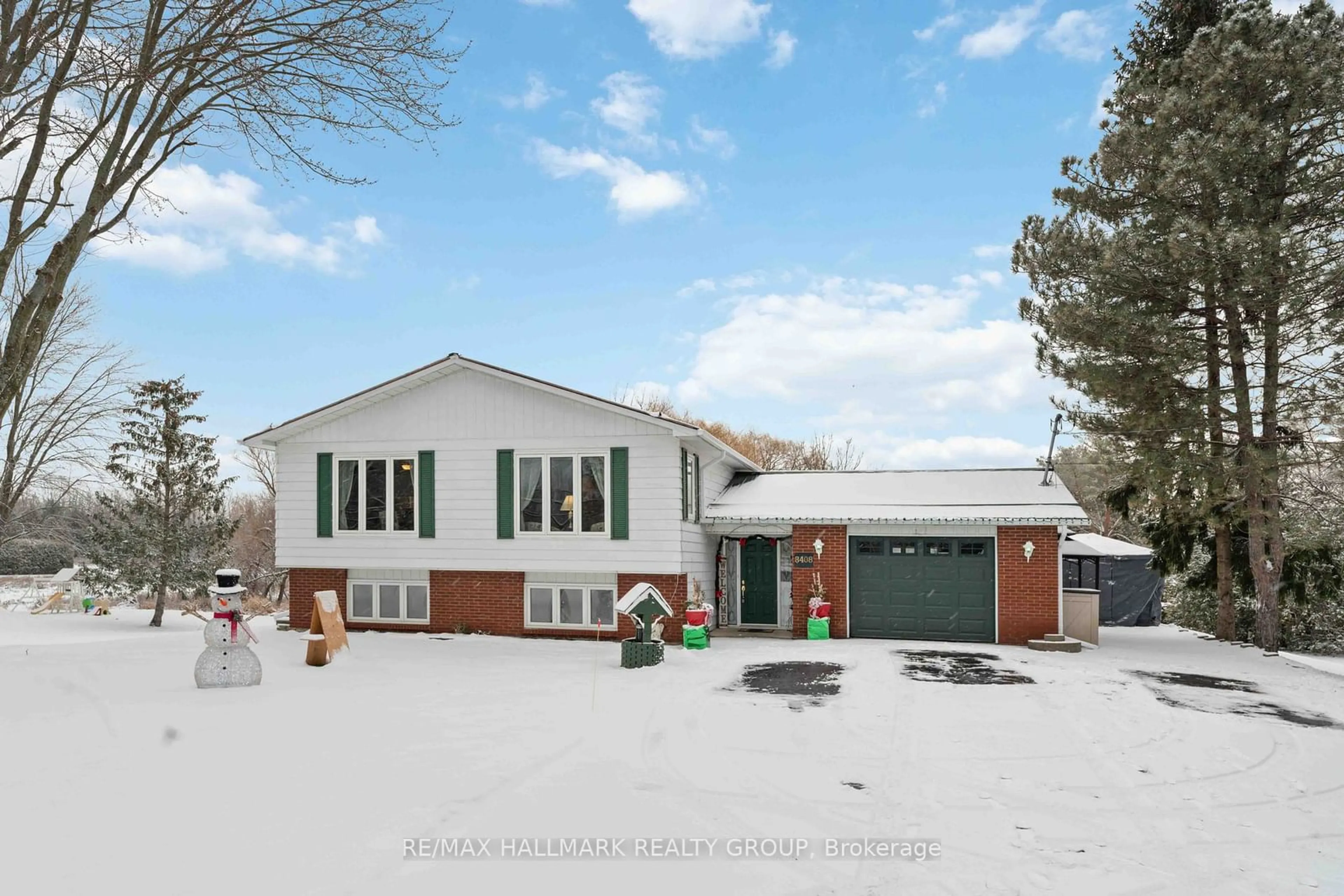 Home with brick exterior material, street for 8408 Victoria St, Greely - Metcalfe - Osgoode - Vernon and Area Ontario K0A 2P0