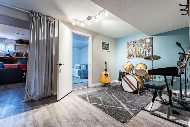 Additional property image - 17 Archer Way