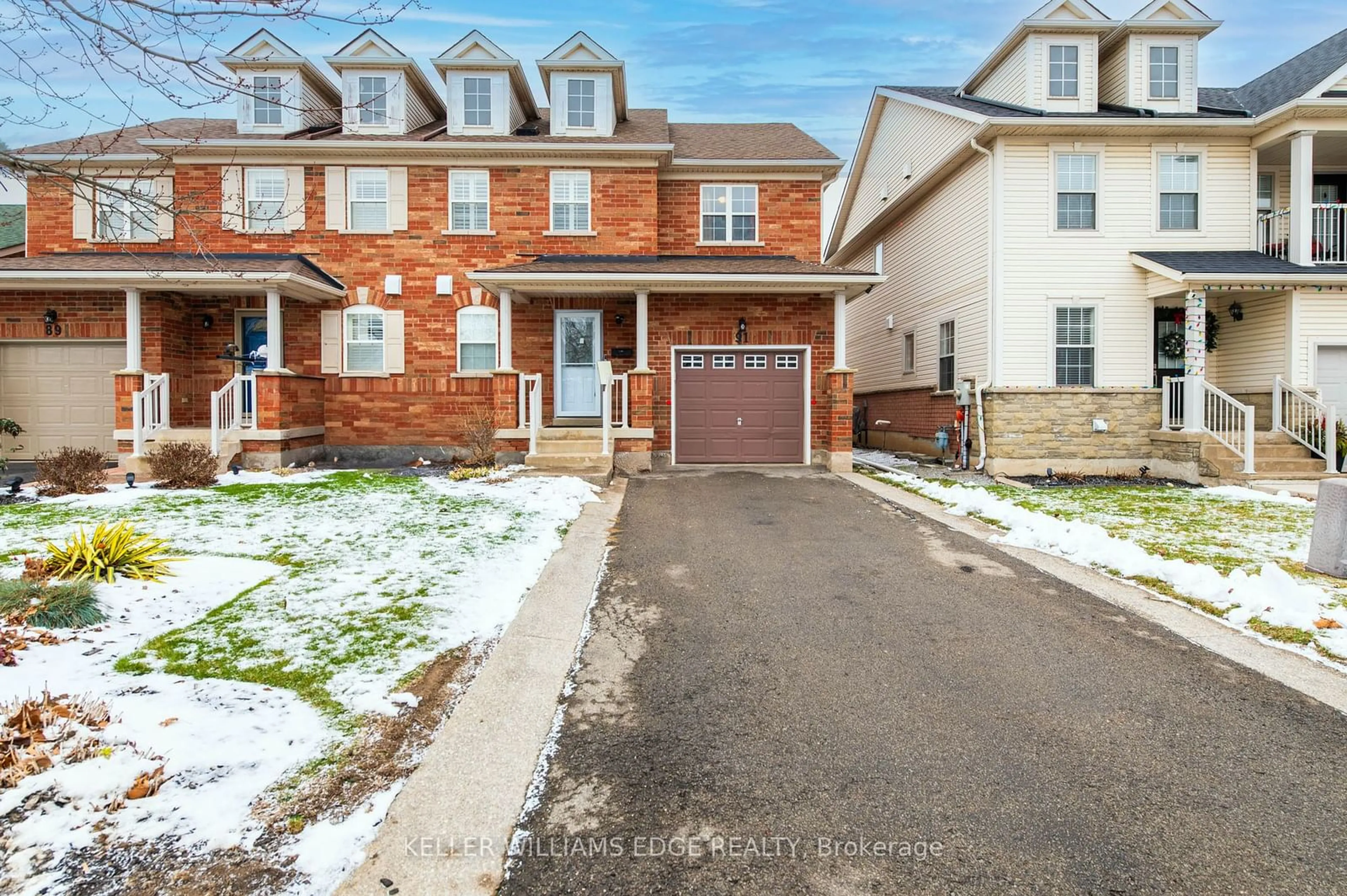 Home with brick exterior material, street for 91 Young Cres, Niagara-on-the-Lake Ontario L0S 1J0