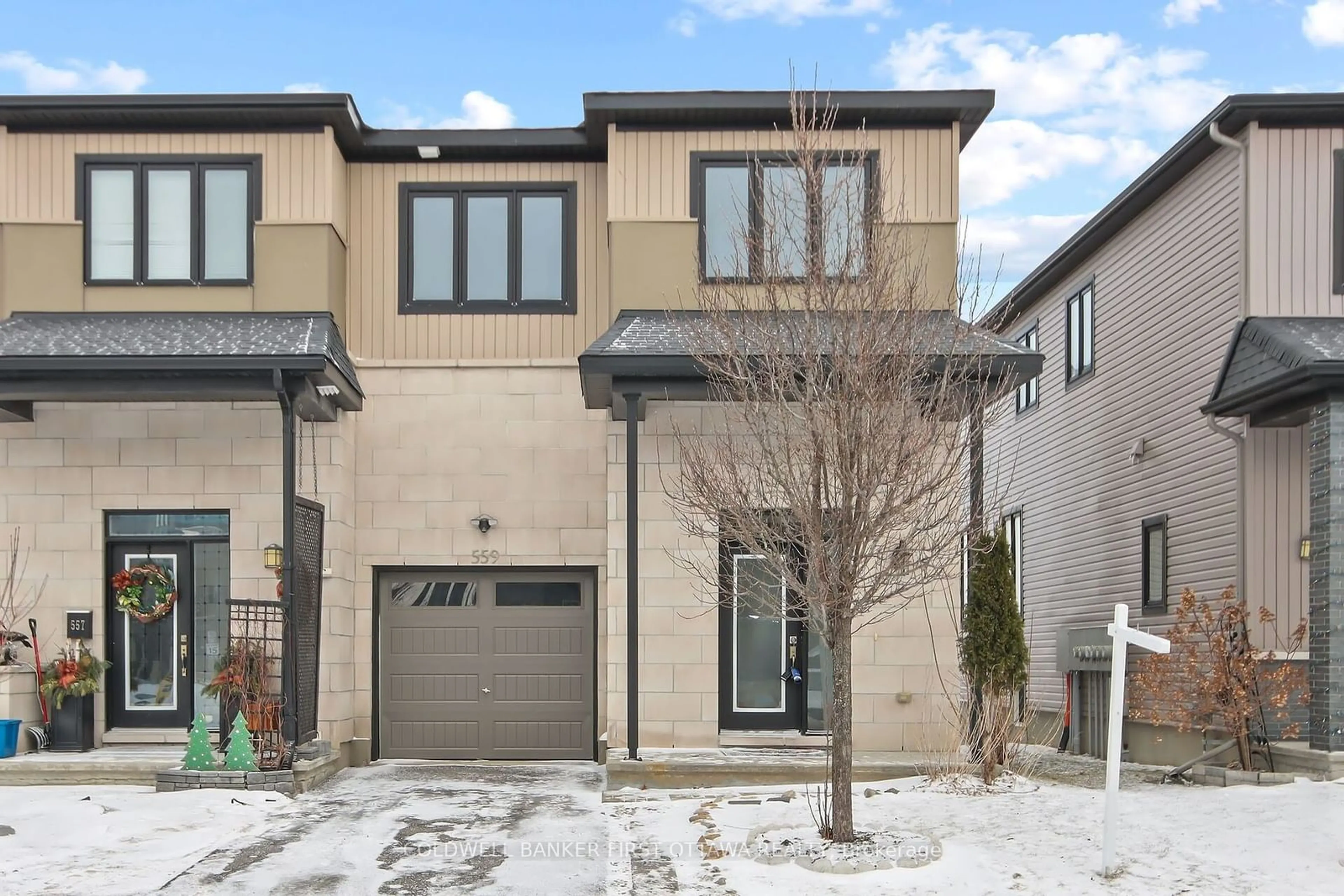 Home with brick exterior material, street for 559 Radiant Private Pt, Kanata Ontario K2M 0M7