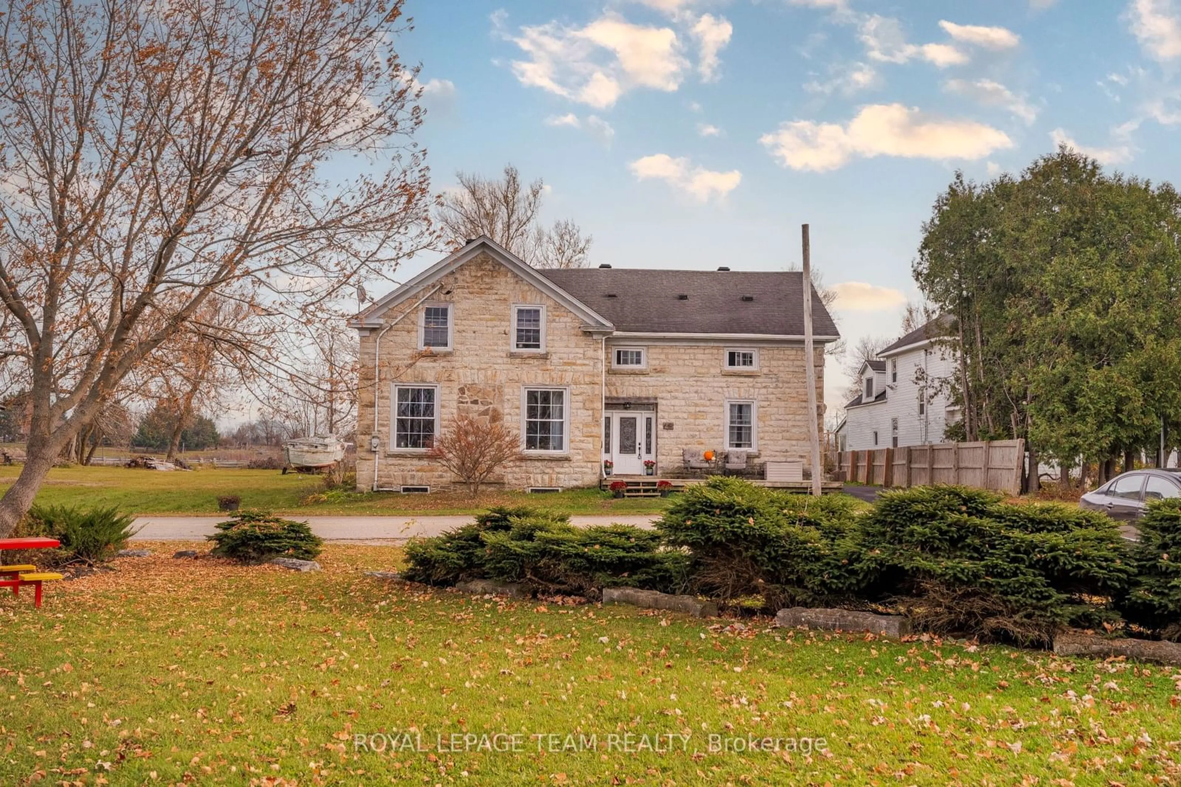 A pic from outside/outdoor area/front of a property/back of a property/a pic from drone, street for 23 Blacksmith Rd, Rideau Lakes Ontario K0G 1L0