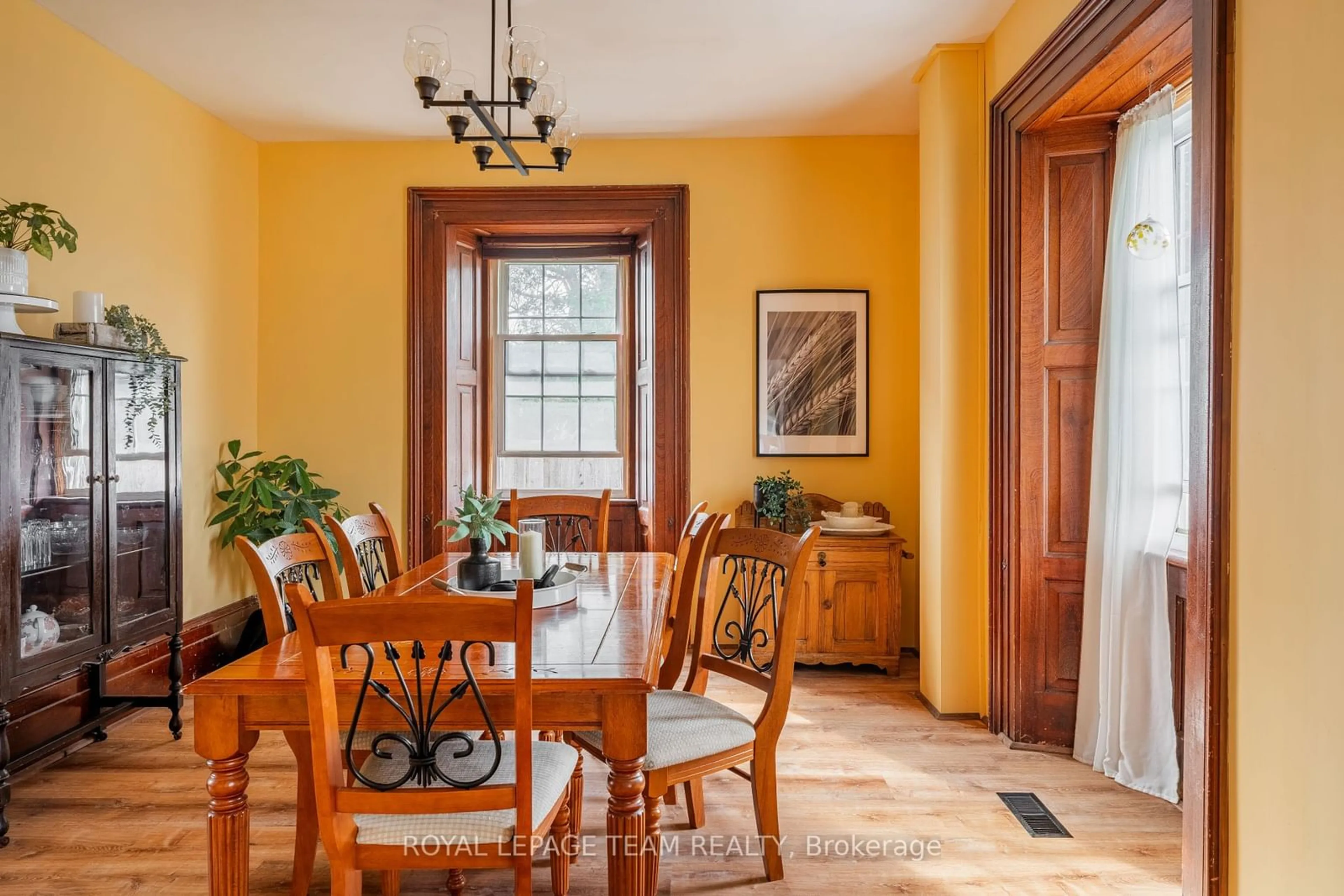 Dining room, ceramic/tile floor for 23 Blacksmith Rd, Rideau Lakes Ontario K0G 1L0