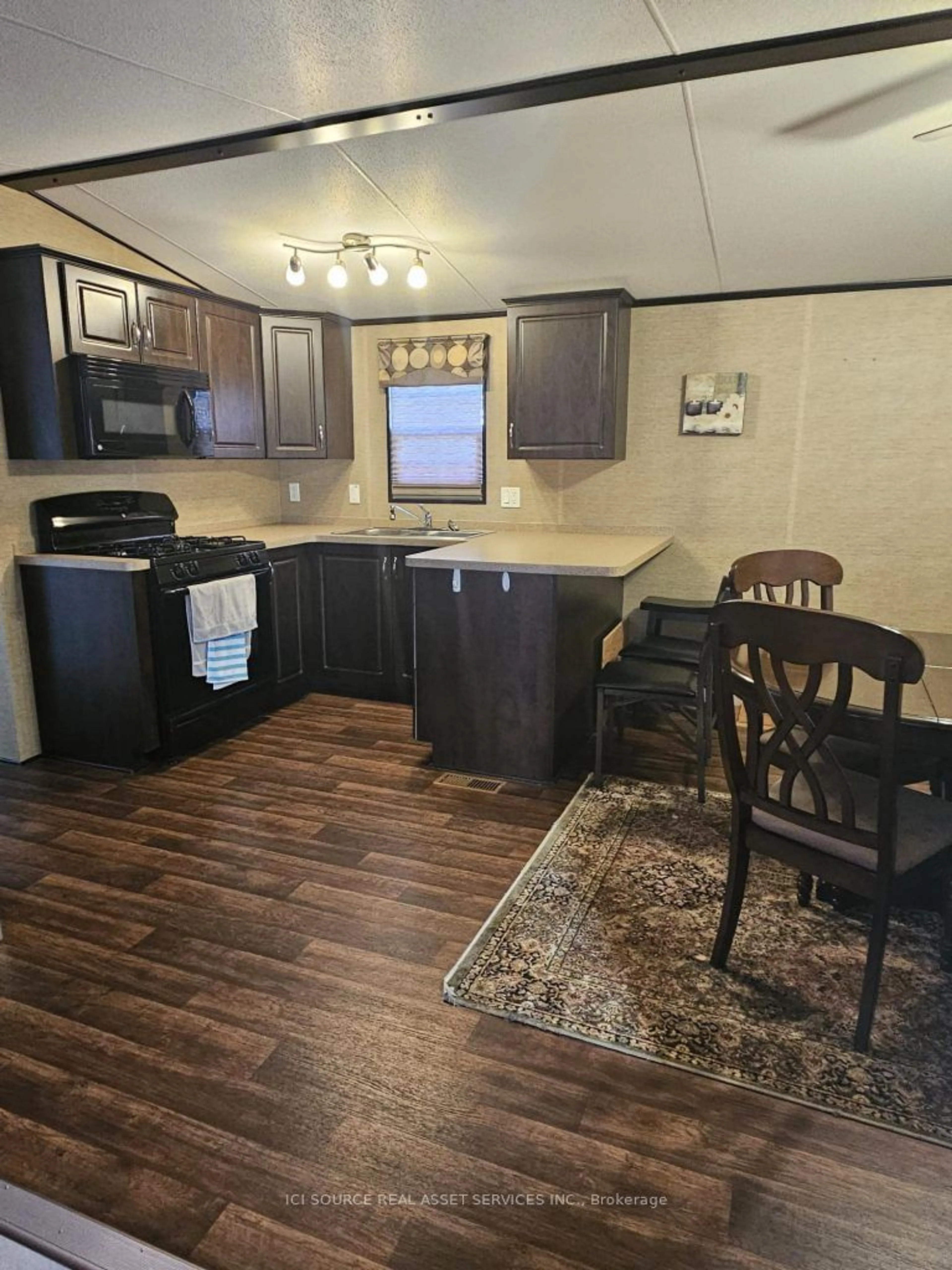 Standard kitchen, unknown for 1235 Villiers Line #FOR081, Otonabee-South Monaghan Ontario K0L 2G0