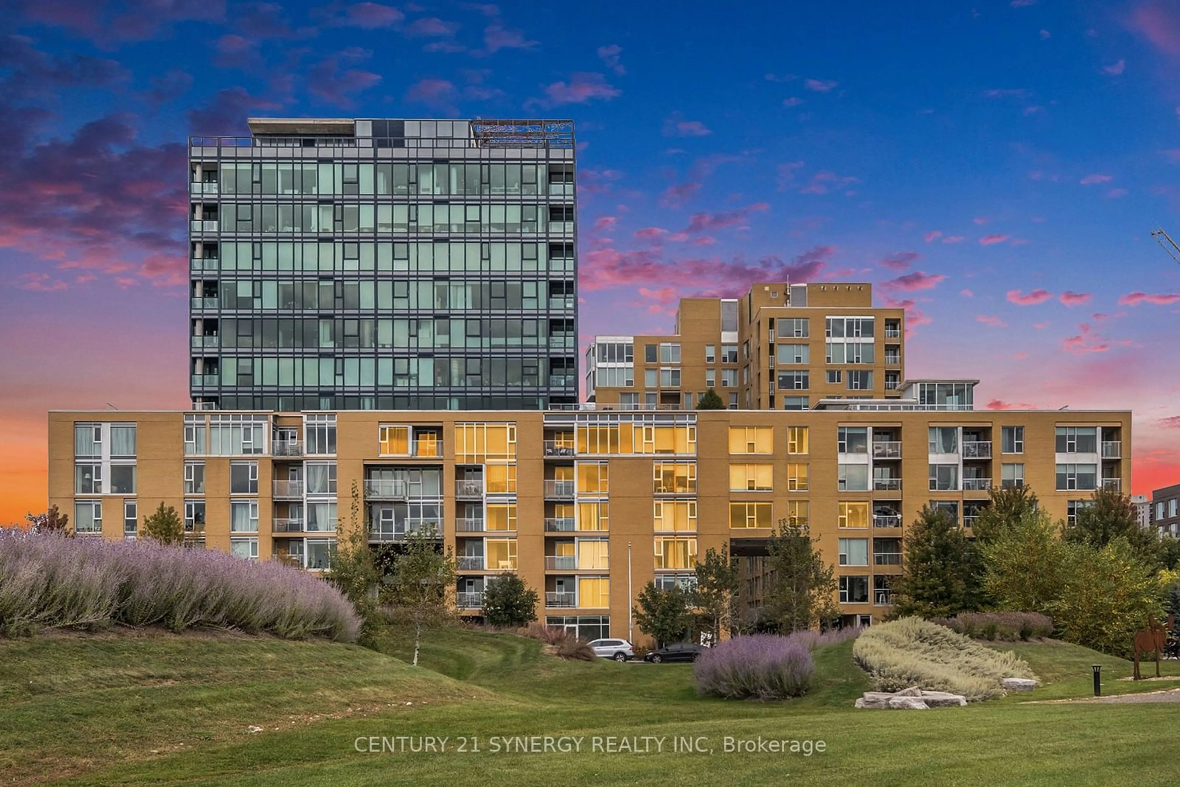 A pic from outside/outdoor area/front of a property/back of a property/a pic from drone, city buildings view from balcony for 200 LETT St #1001, West Centre Town Ontario K1R 0A7