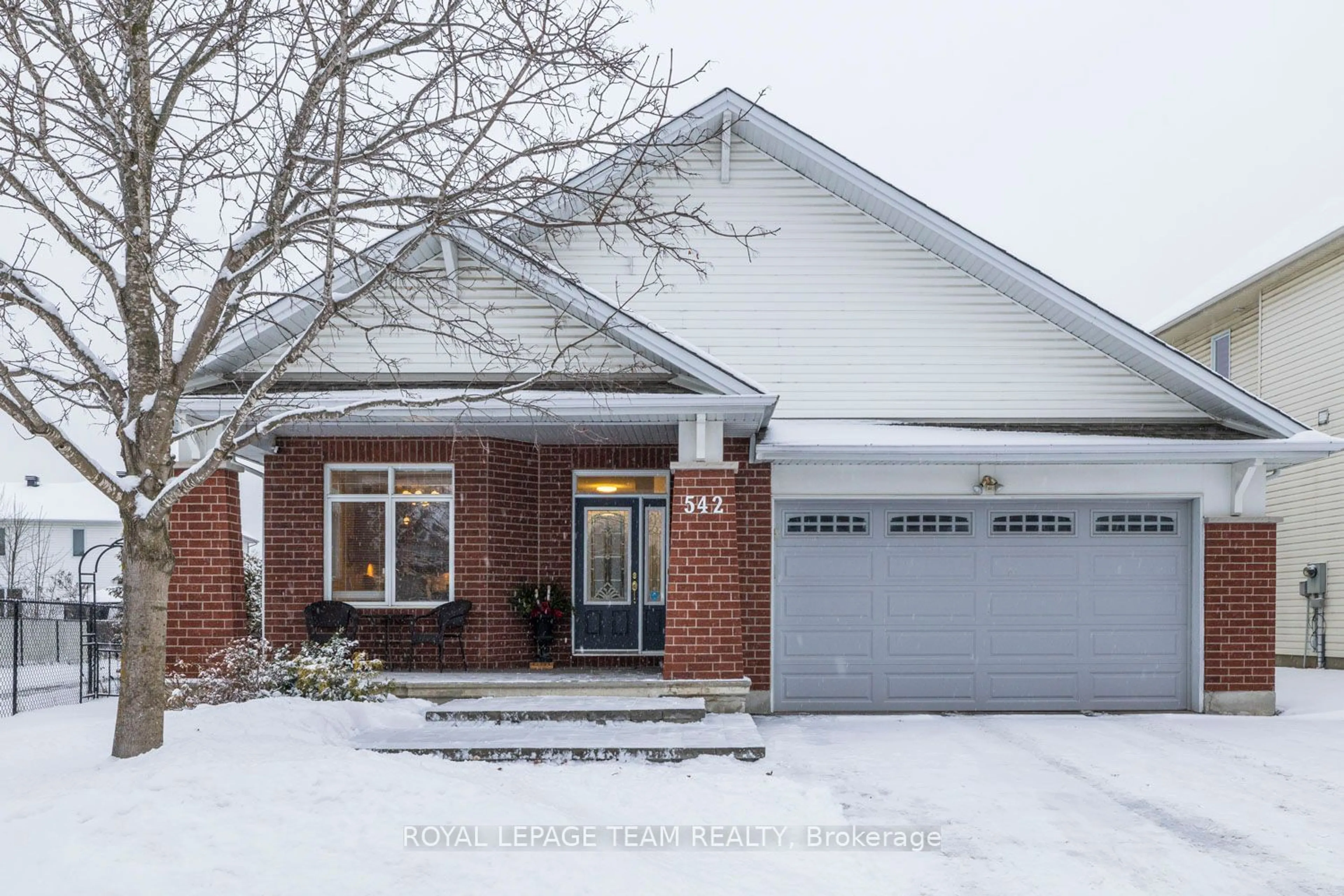 Home with brick exterior material, street for 542 DEVONWOOD Circ, Blossom Park - Airport and Area Ontario K1T 4E5