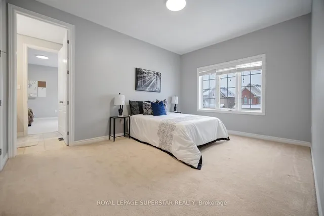 Additional property image - 220 EDGEWATER Cres