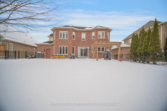 Additional property image - 220 EDGEWATER Cres