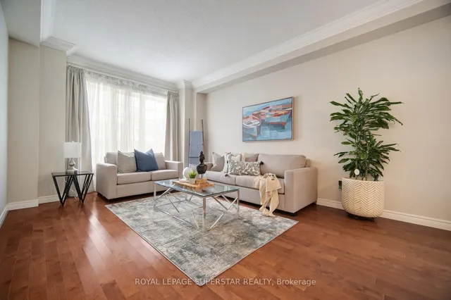 Additional property image - 220 EDGEWATER Cres