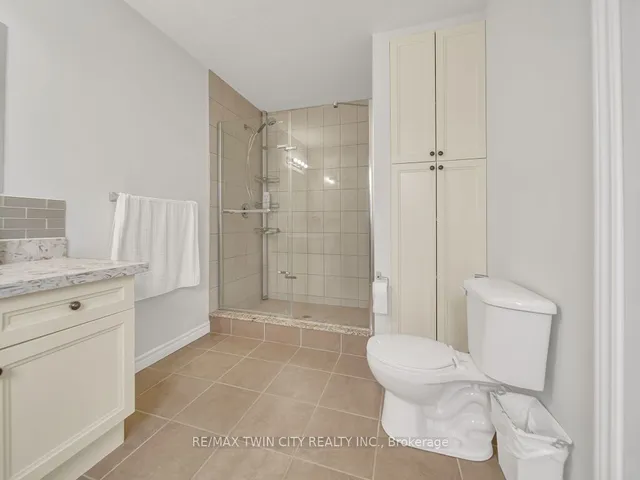 Additional property image - 46 Woodbine Ave