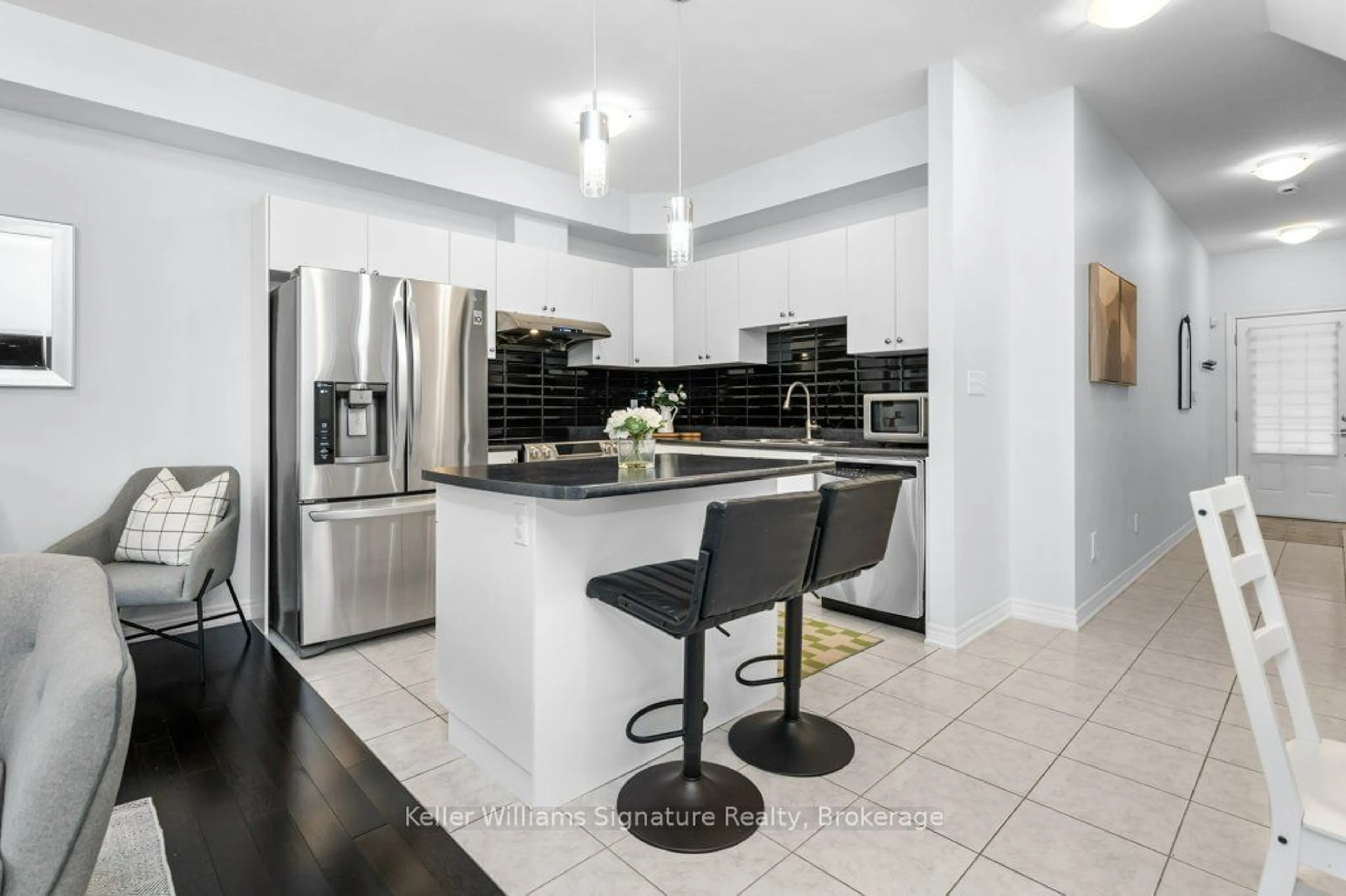 Contemporary kitchen, ceramic/tile floor for 47 Madonna Dr #4, Hamilton Ontario L9B 0H2