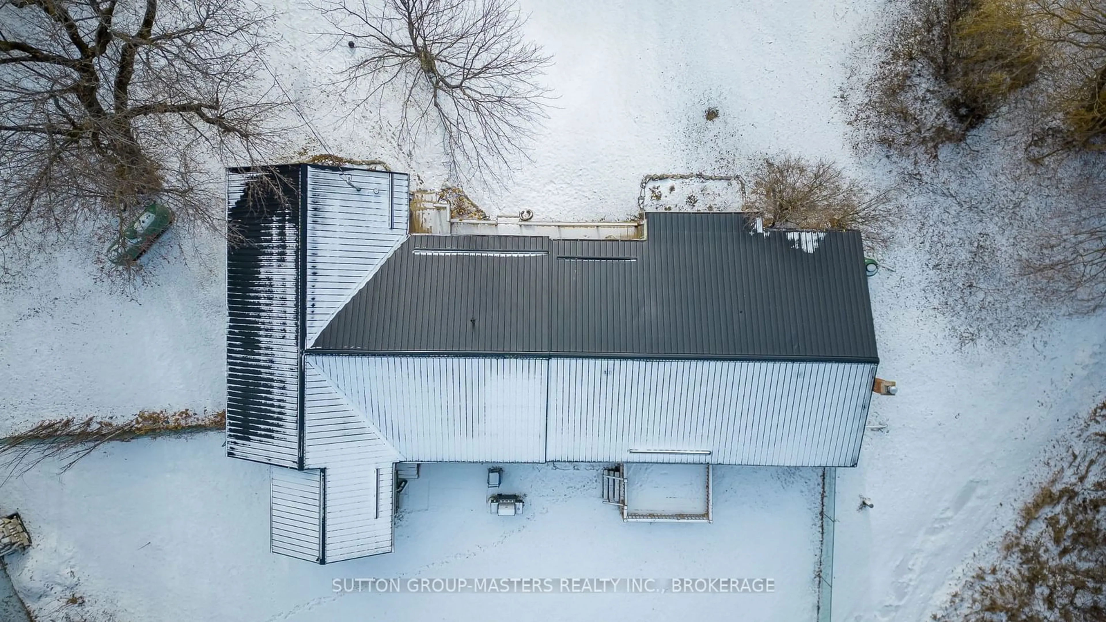 A pic from outside/outdoor area/front of a property/back of a property/a pic from drone, building for 2610 RUTLEDGE Rd #A & B, South Frontenac Ontario K0H 2T0