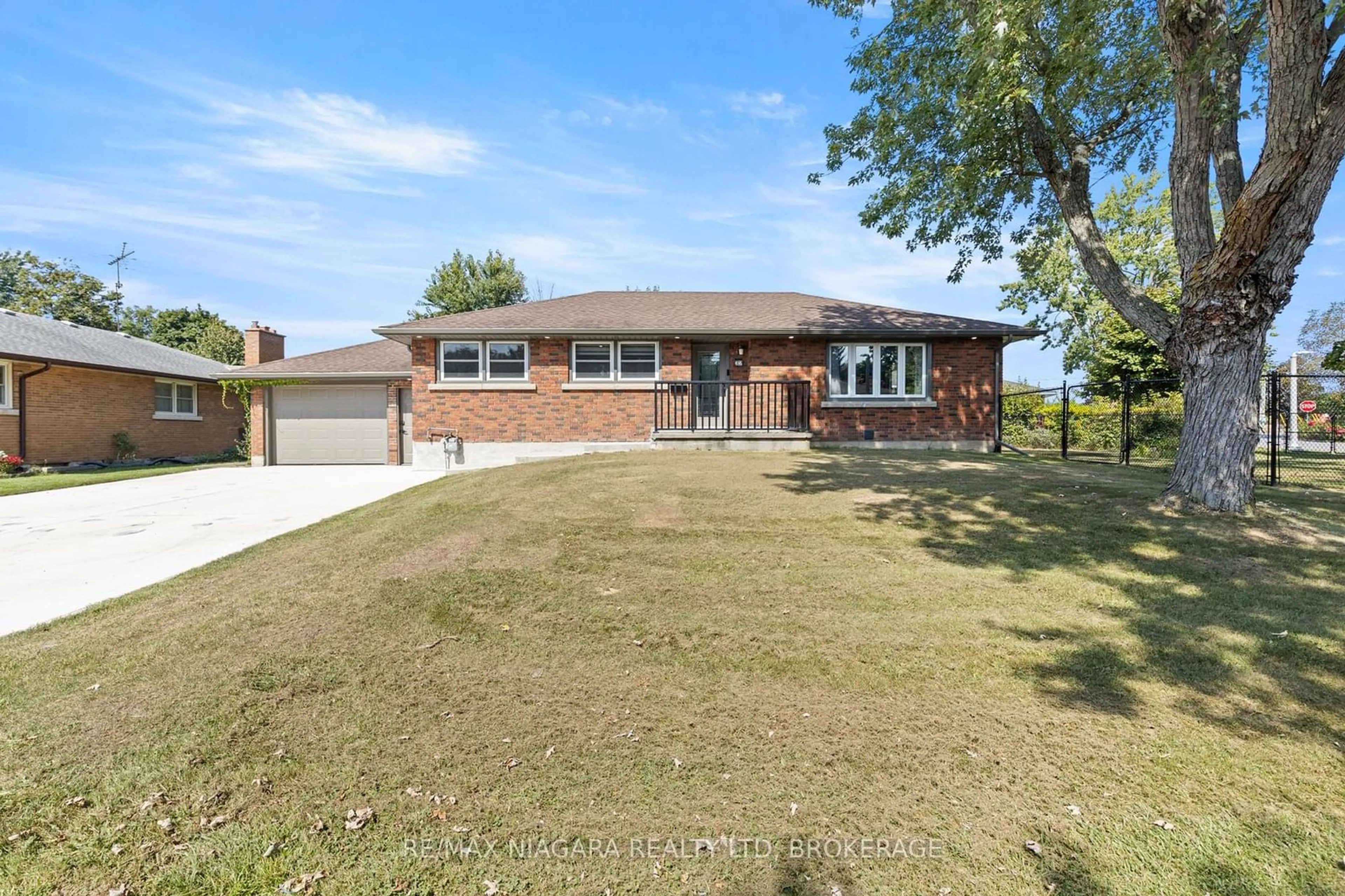 Unknown for 32 RIDGEWOOD Dr, Welland Ontario L3C 2H1