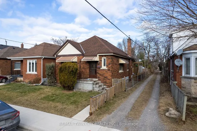 Additional property image - 547 Roxborough Ave