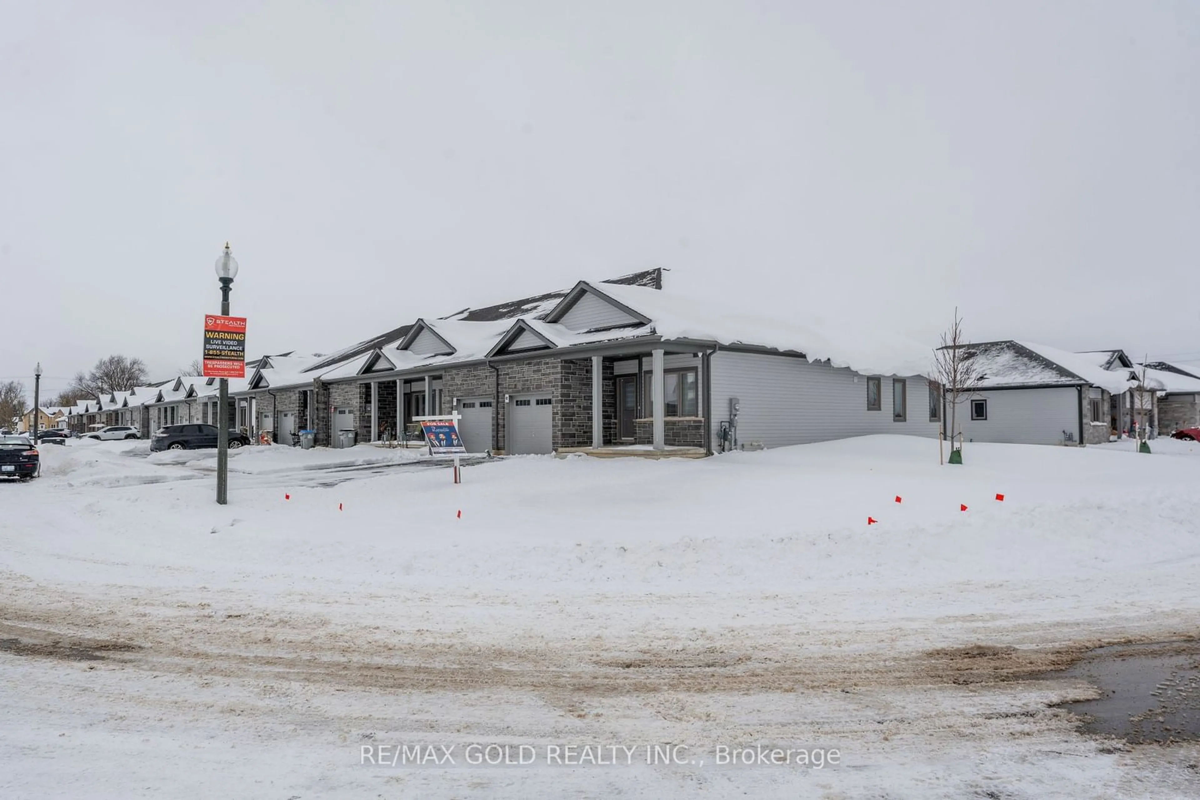 A pic from outside/outdoor area/front of a property/back of a property/a pic from drone, building for 82 Cheryl Ave, North Perth Ontario N0G 1B0