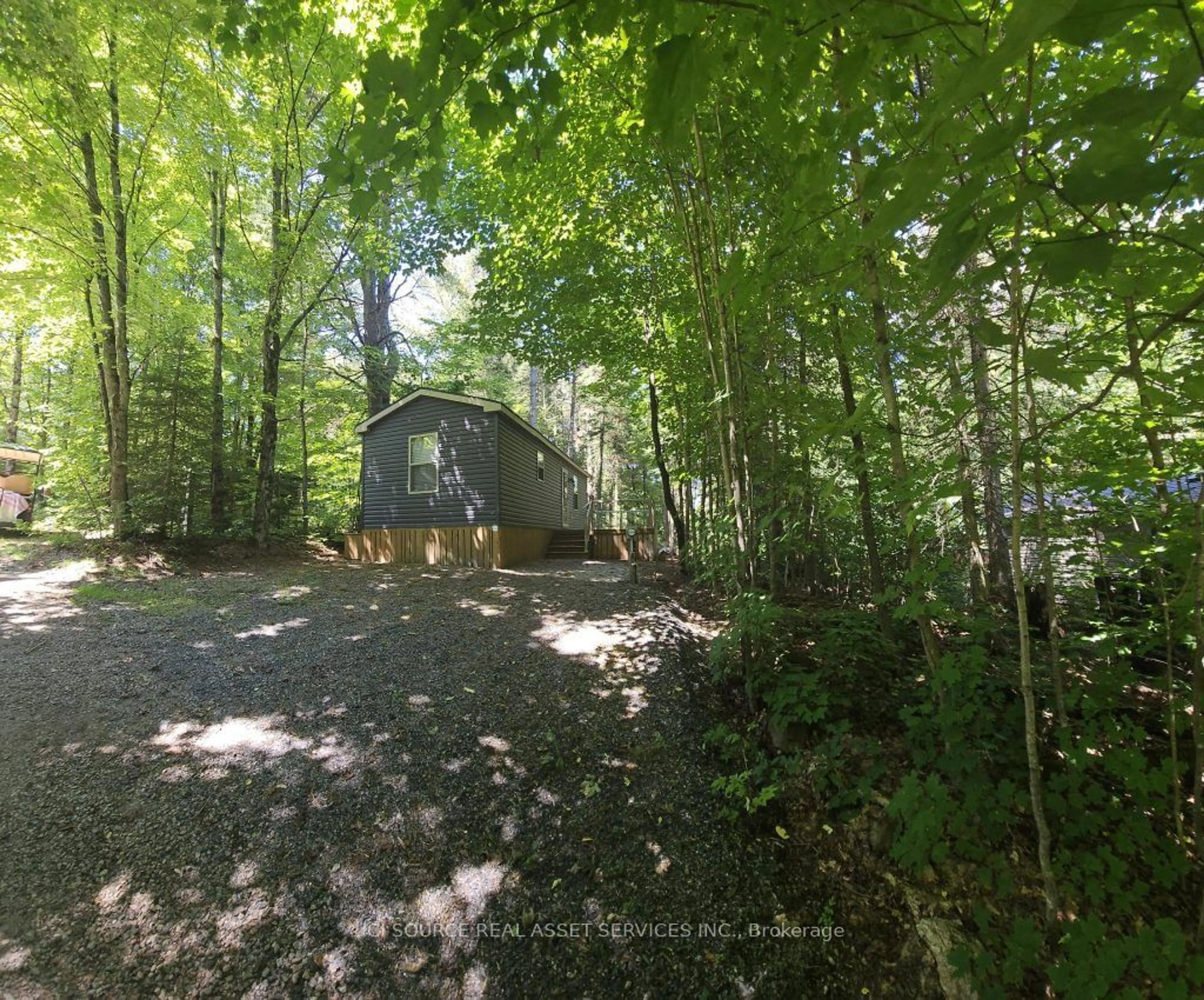 Shed for 1047 Bonnie Lake Camp Rd #BNH618, Bracebridge Ontario P1L 1W9