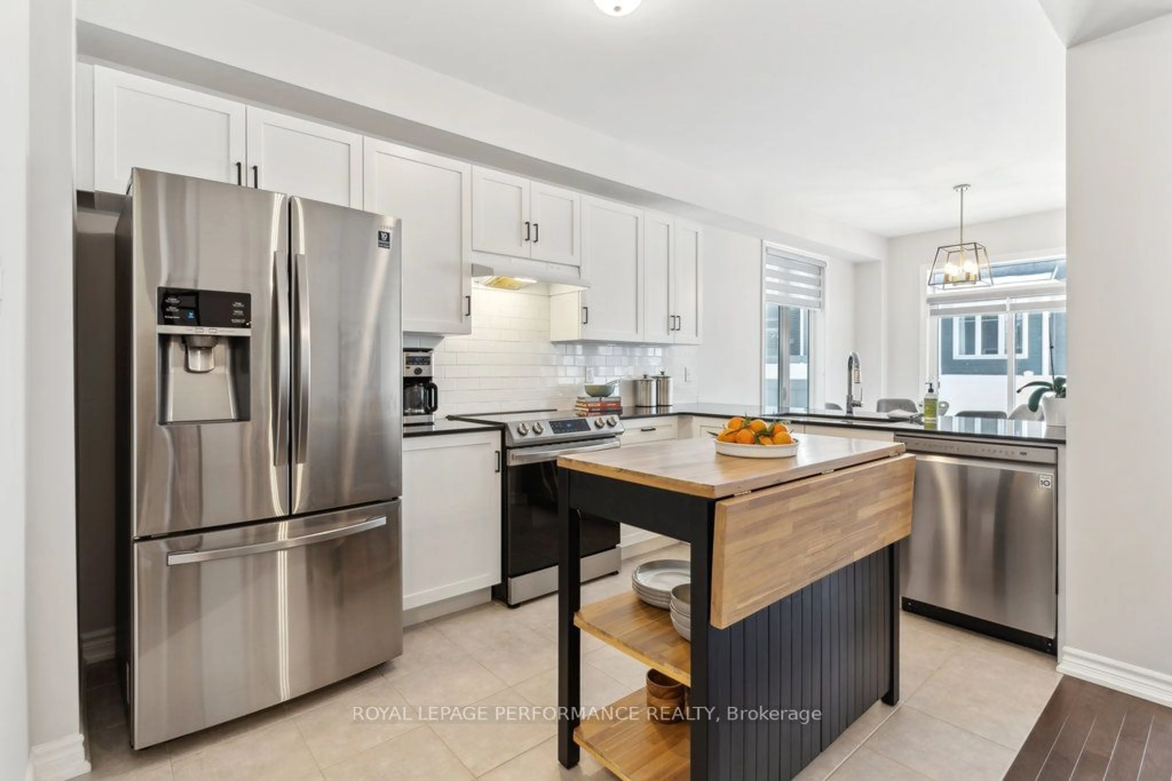 Open concept kitchen, unknown for 114 Equitation Circ, Stittsville - Munster - Richmond Ontario K0A 2Z0