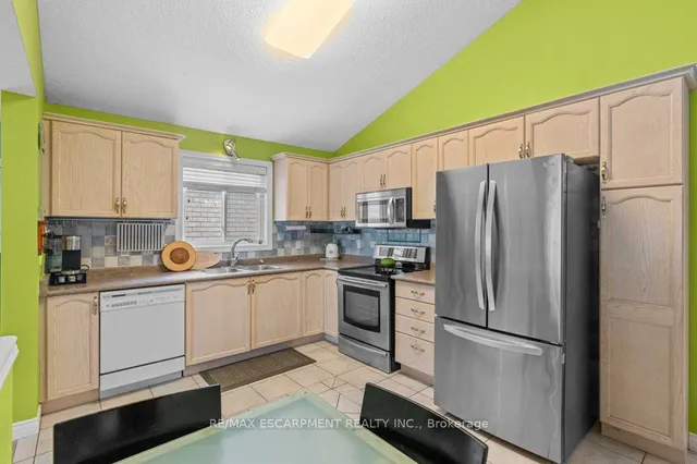 Additional property image - 9 Bridgette Dr