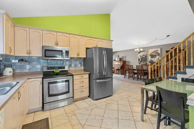 Additional property image - 9 Bridgette Dr