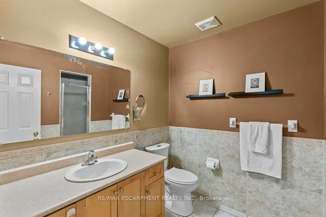 Additional property image - 9 Bridgette Dr