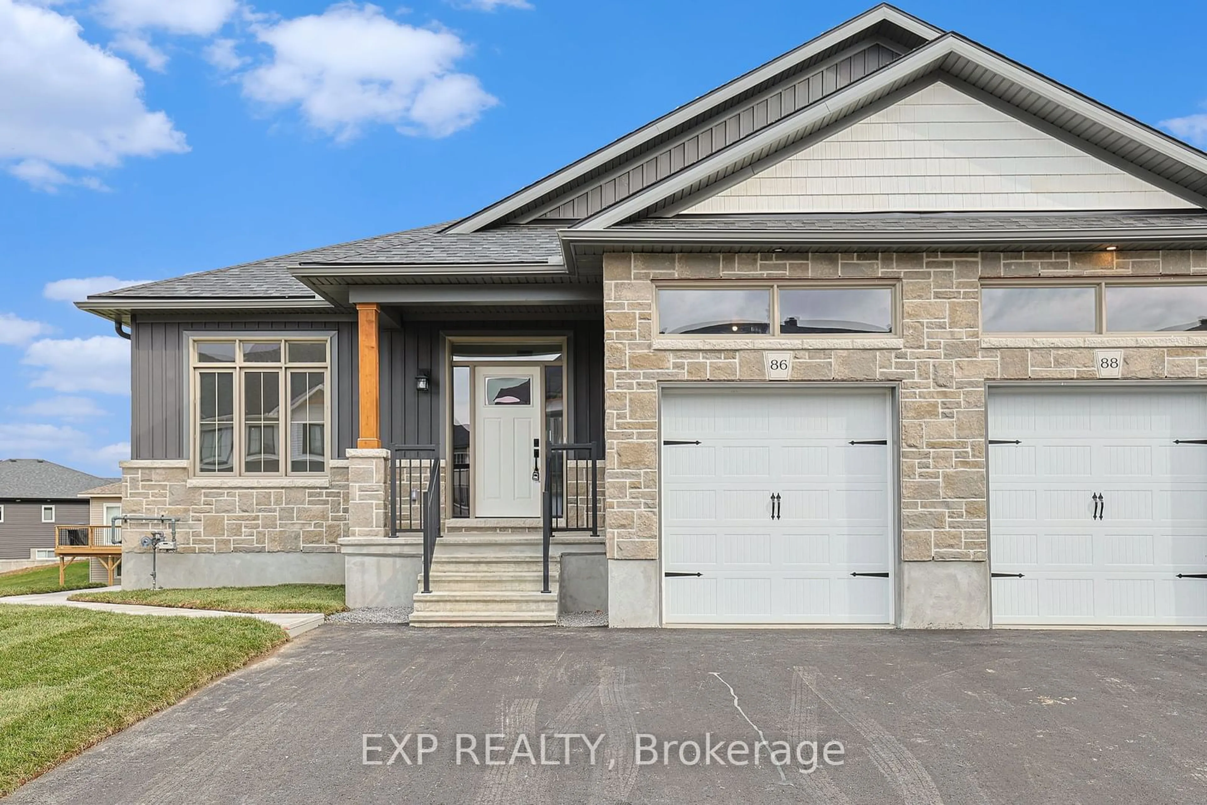 Home with brick exterior material, street for 86 WHITCOMB Cres, Smiths Falls Ontario K7A 0C1