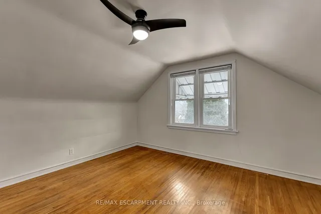 Additional property image - 131 East 42nd St