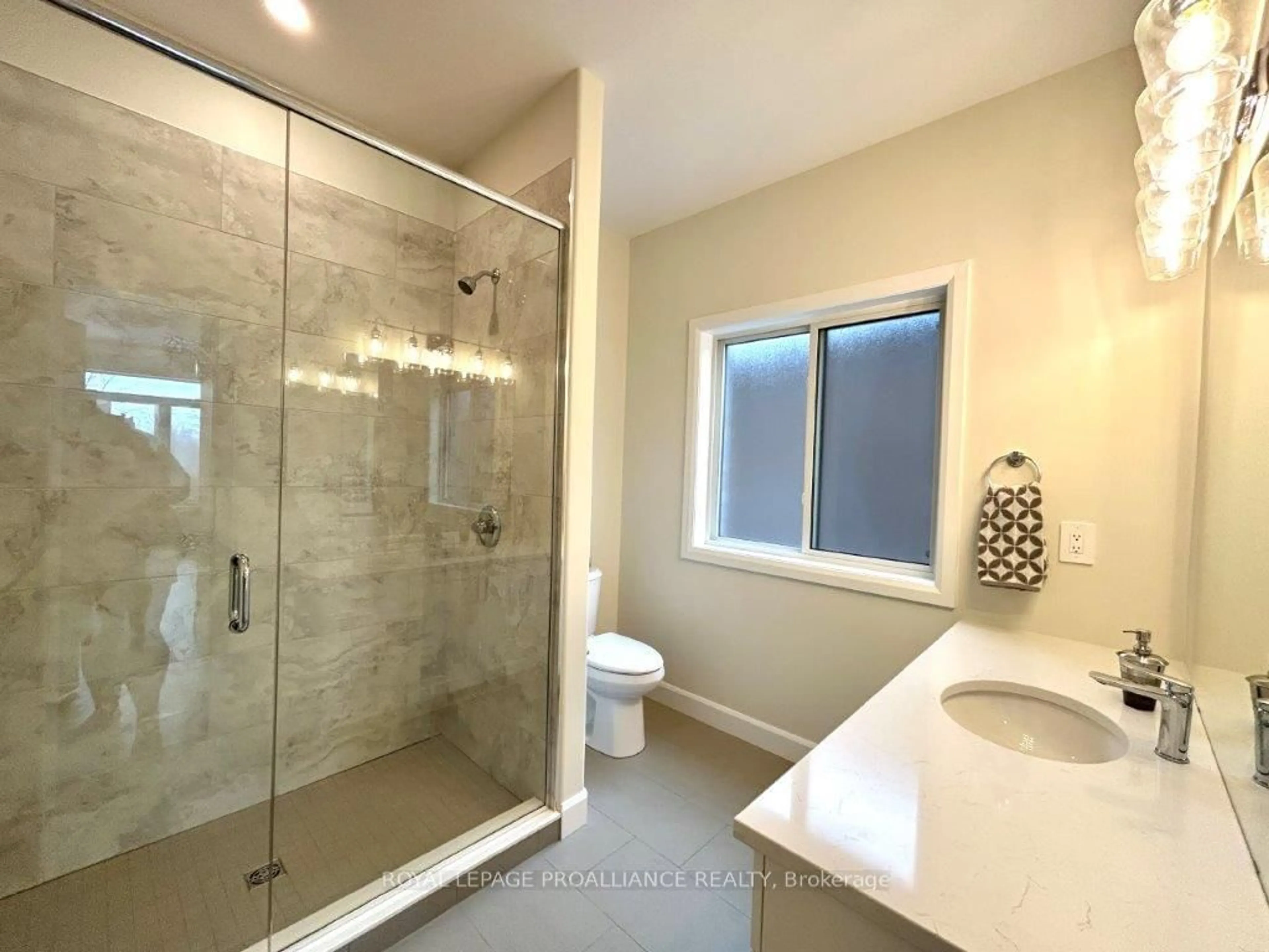 Contemporary bathroom, ceramic/tile floor for 126 Stonecrest Blvd, Quinte West Ontario K8R 0B4