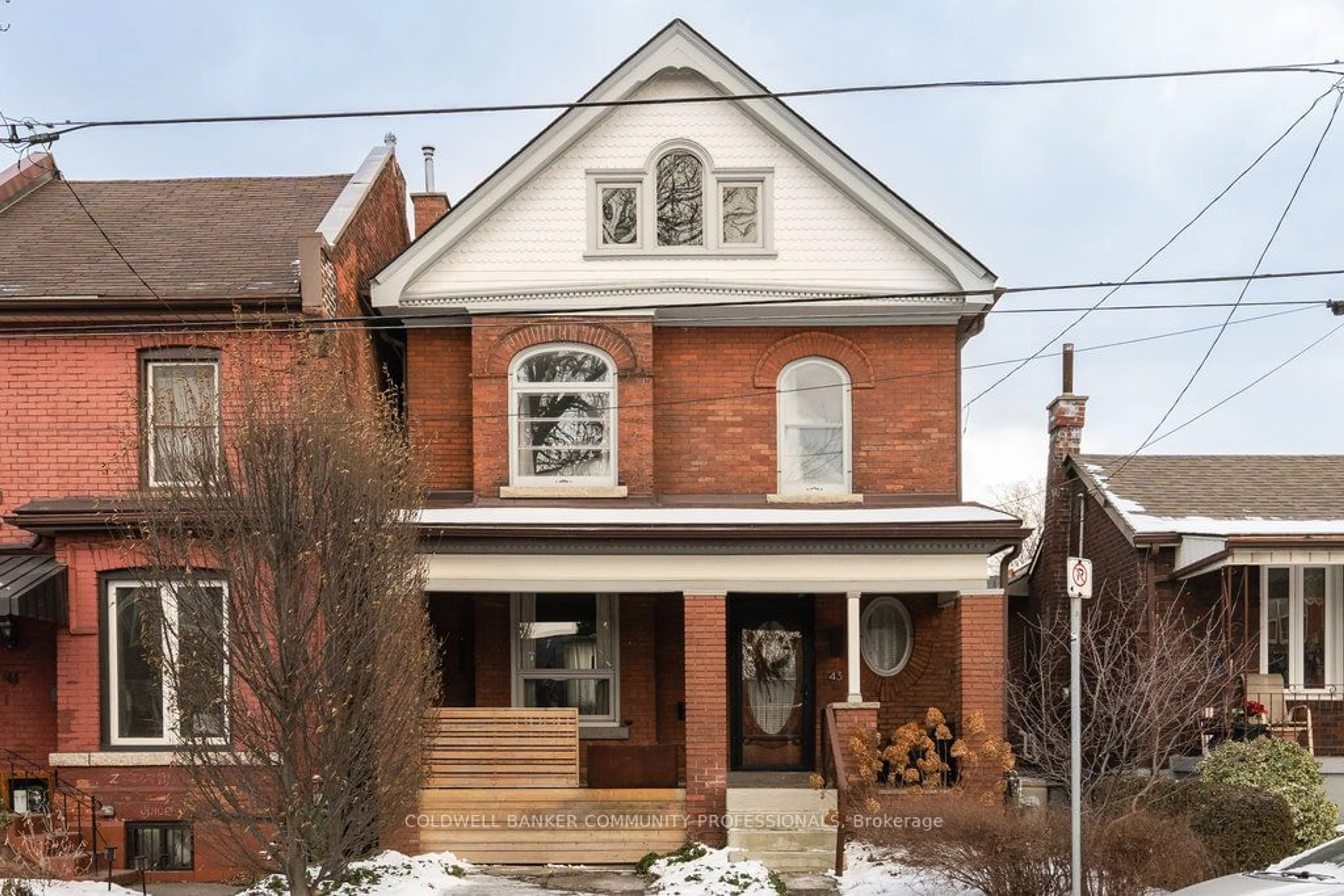 Home with brick exterior material, street for 43 Barton St, Hamilton Ontario L8L 1A3