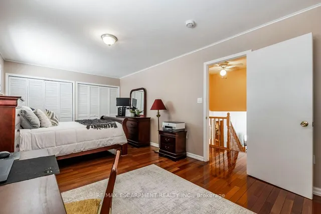 Additional property image - 130 Queen Victoria Dr