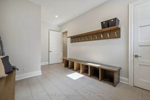 Additional property image - 60 Garden Ave