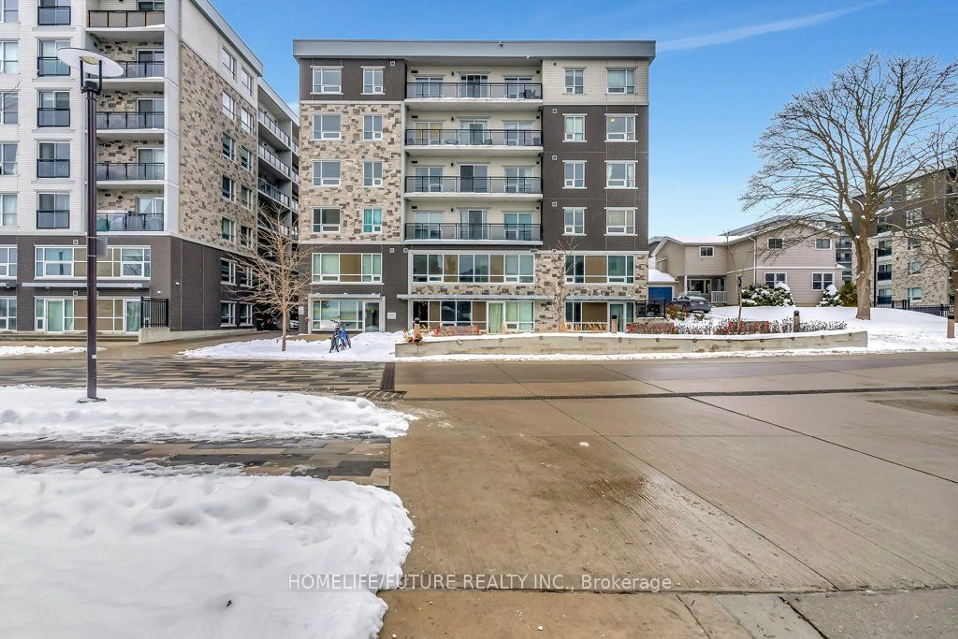 Patio, unknown for 275 Larch St #A608, Waterloo Ontario N2L 0J5